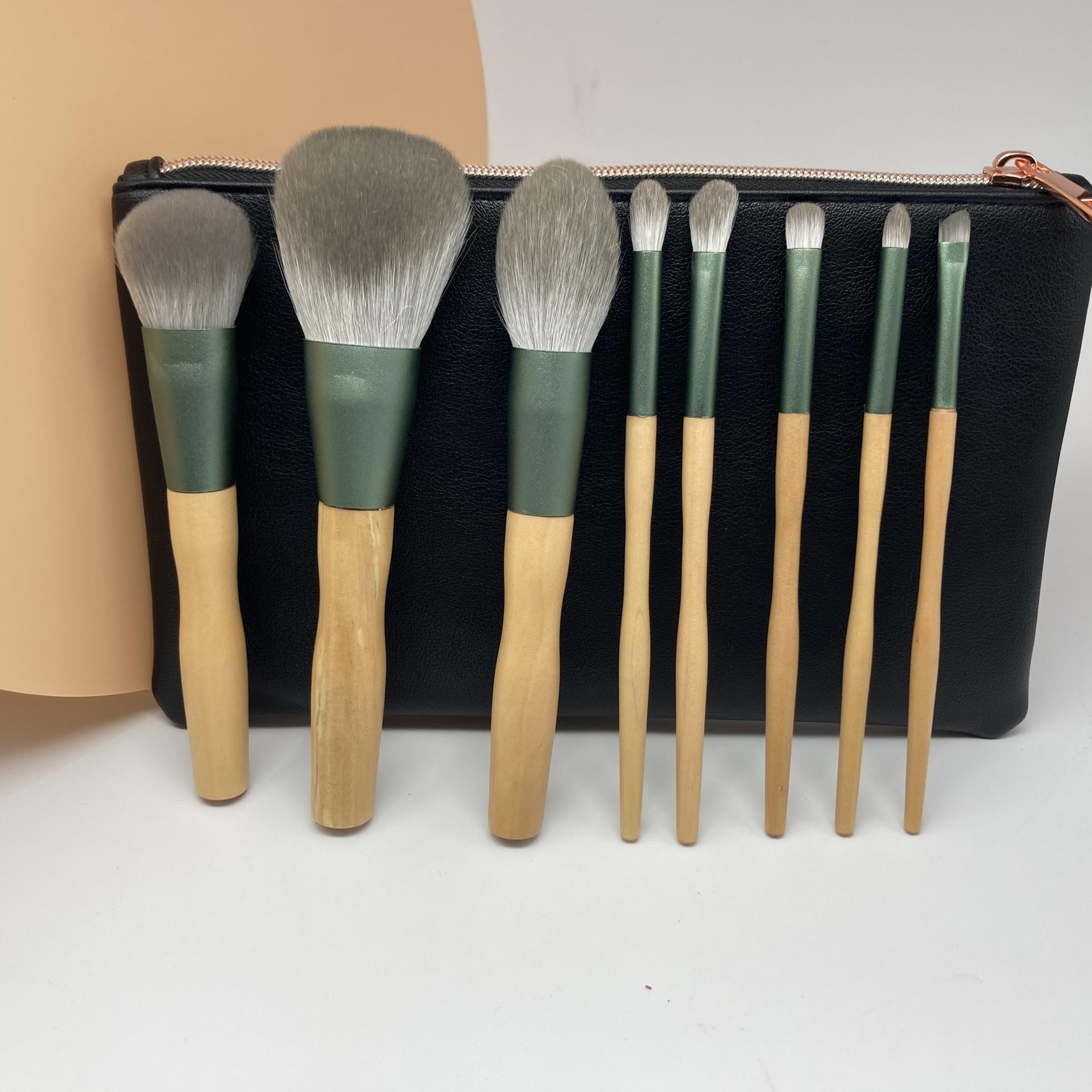 Professional make up brush set eco-friendly natural wood handle custom make up brush set