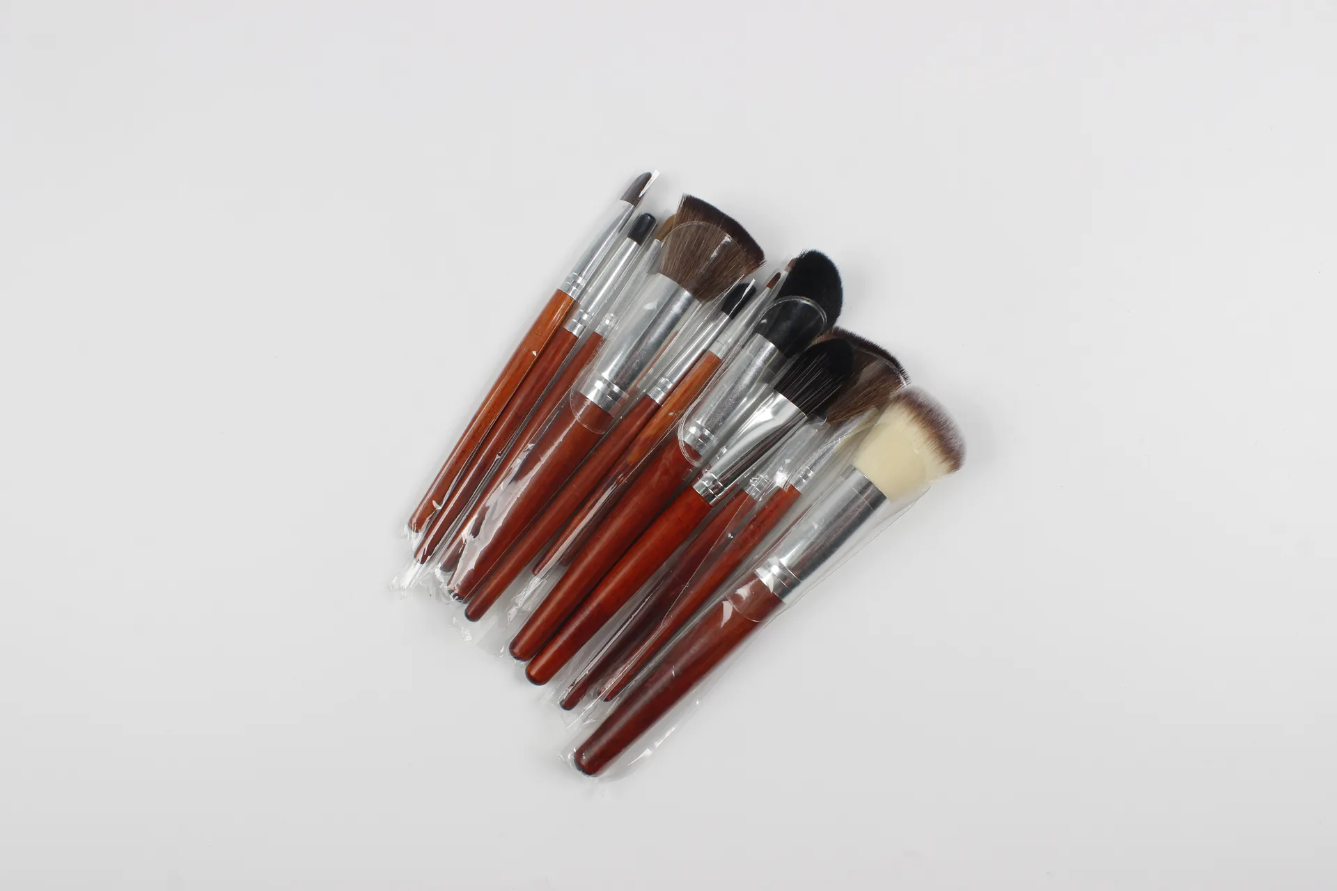 brush make set up Black Luxury Makeup Brush Set Kit Wholesale Wood Handle Private Label foundation Cosmetic makeup brushes