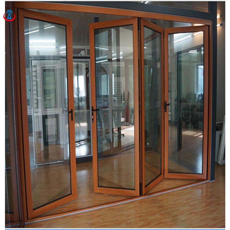 Wood 4880mmW*2440mmH Double Tempered Glass Aluminum Frame Thermal Insulation Folding Door