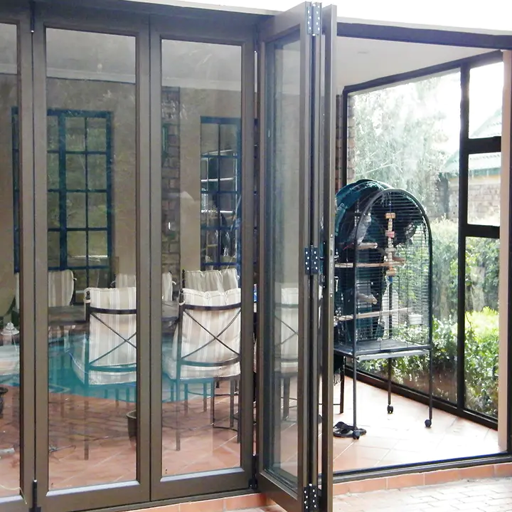 Sound Insulation 5mm+24mmA+5mm Glass Black Frame Color 2.0mm Aluminum Frame Aluminum Folding Door