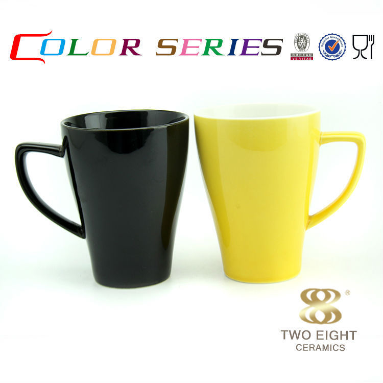 Plain ceramic 16 oz tall black coffee mugs