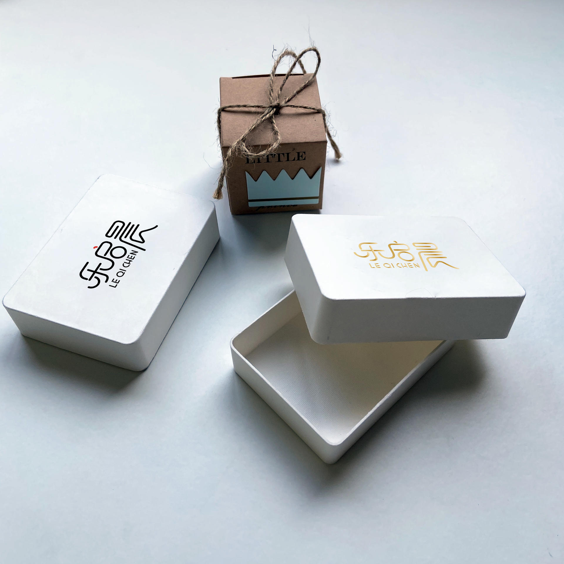 product-2020 Guangzhou Manufacturer Custom Printing paper box,paper gift box with custom logo-Dezhen-1