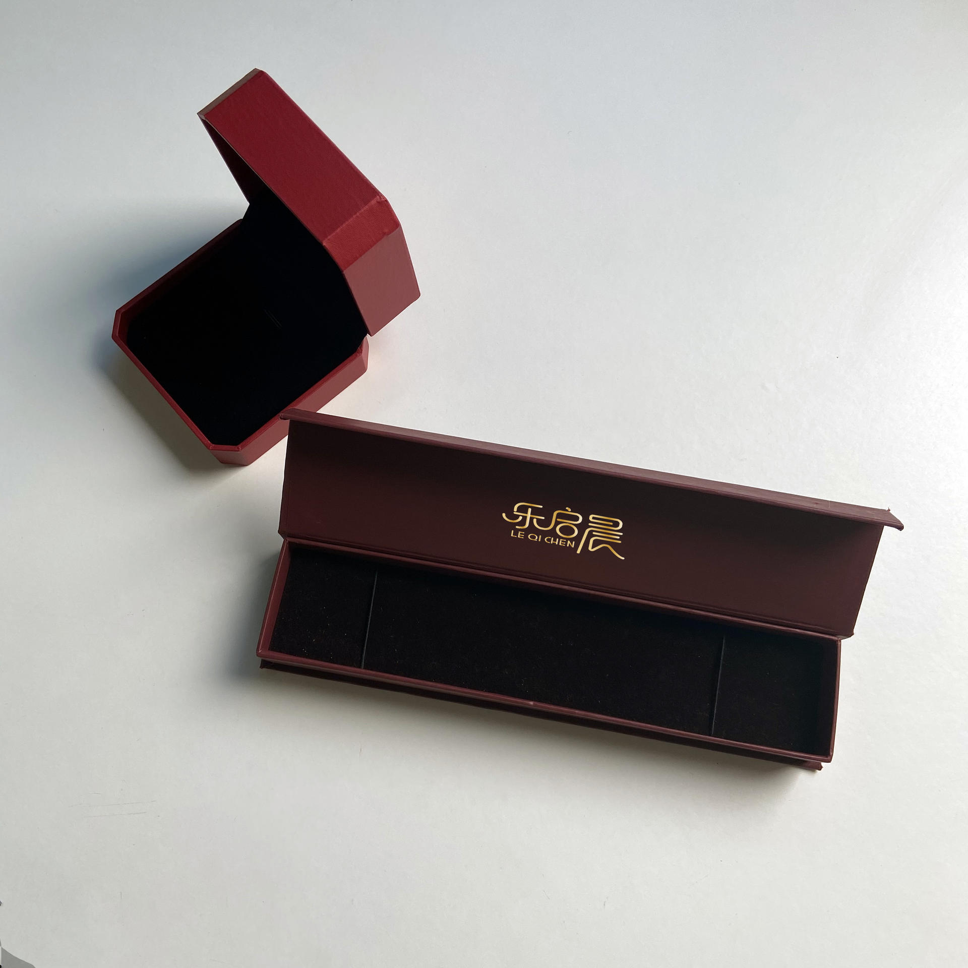 product-Dezheng-Custom Small White Box Packaging, Jewelry Box,Small White Box Packaging With Custom -1