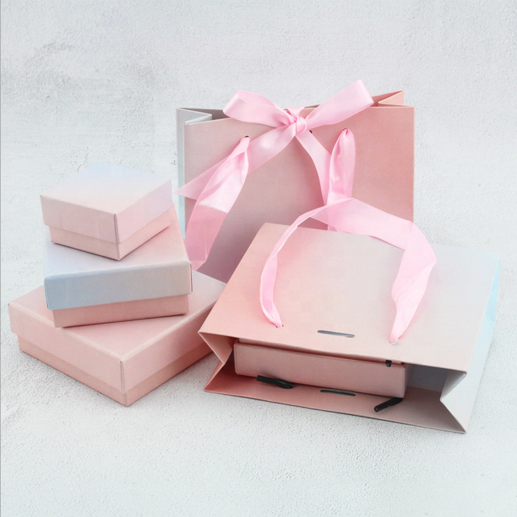 product-Dezheng-Pink Cardboard Necklaces Pendants Gift Box Luxury Ring Earring Bracelet Packaging Je-1
