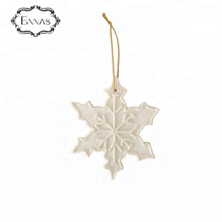 2020 Newest Resin Snowflake Ornament For Christmas Decoration