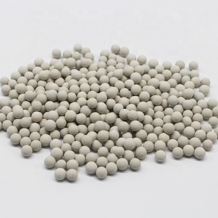 Bola de cerámica inerte AL2O3 de alta termoestabilidad 23-26% para soporte de catalizador