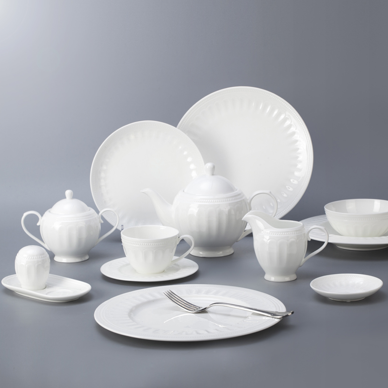 Western style five star hotel use bone china crockery tableware dinnerware set