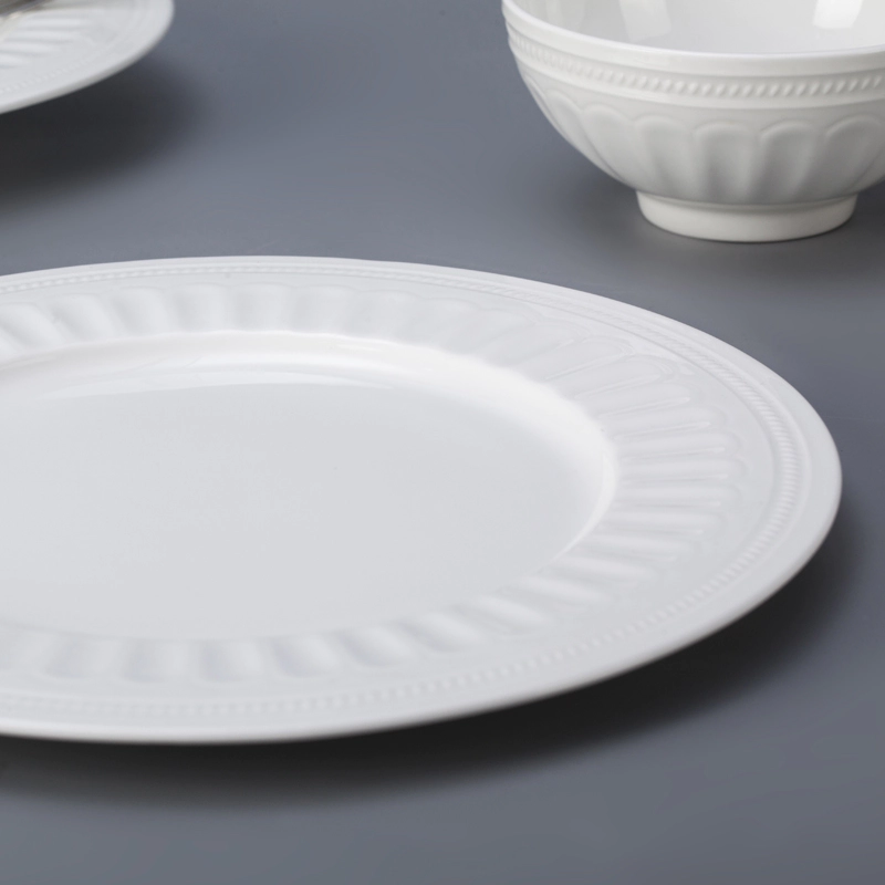 Western style five star hotel use bone china crockery tableware dinnerware set