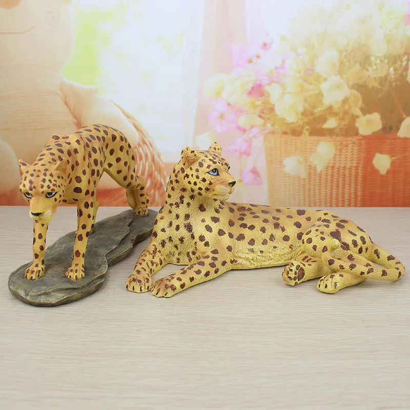 Resin Craft Gift Animal Leopard Figurine Office Decoration Statue for Home Decor