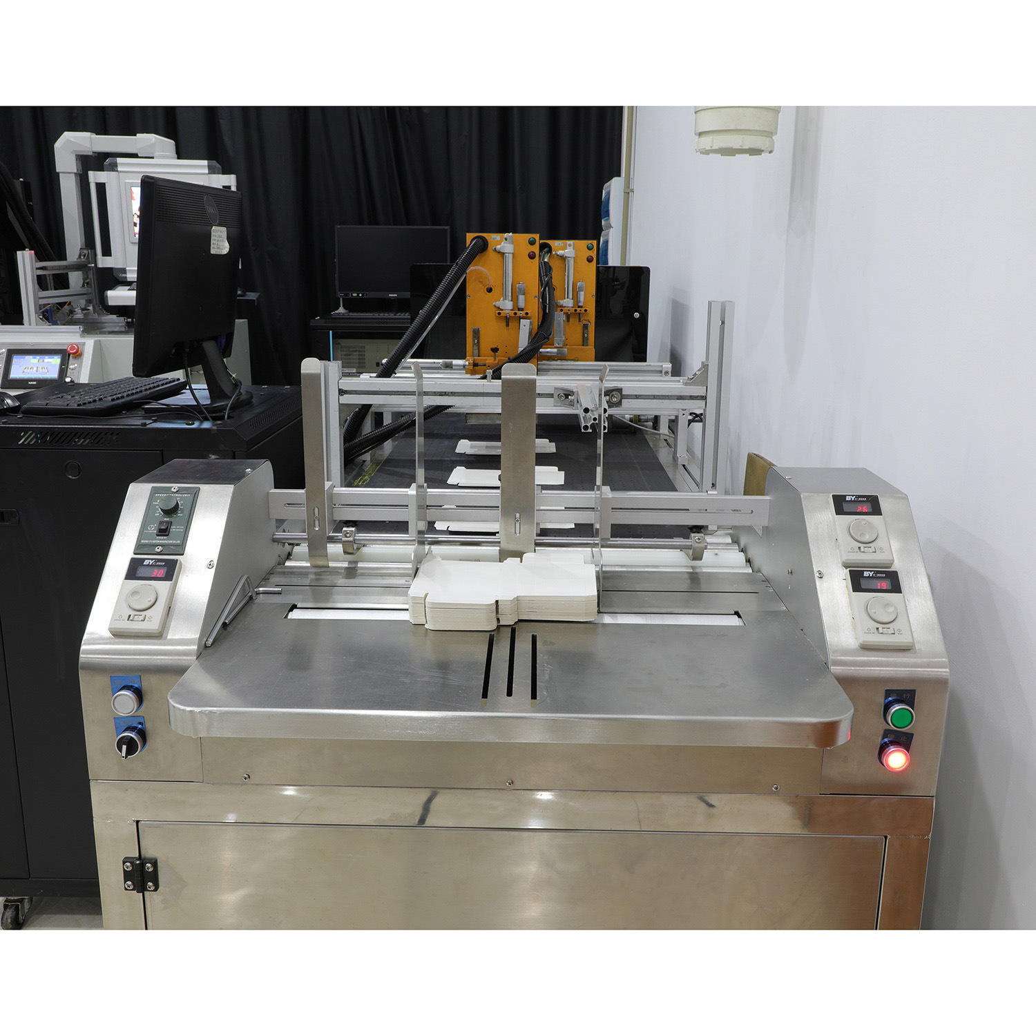 Sheet-Fed Industrial Large Format UV Digital Qr Code Printing Machine Inkjet Printer for Carton Box Package