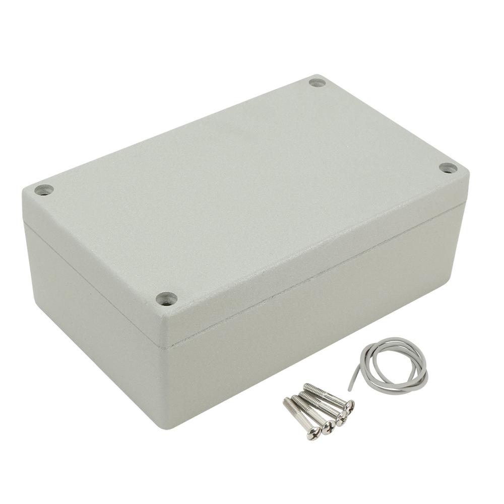Top Aluminum Alloy Part Anodizing Weatherproof Box with Three 1/2 in. Outlets in White
