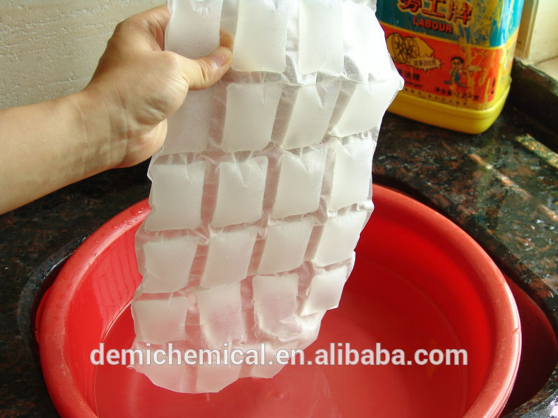Cold preserving ice packs for food shipping