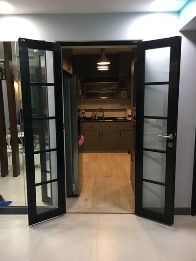 Surface Finished Aluminum Frame Tempered Glass Interior KitchenFrench Swing Door