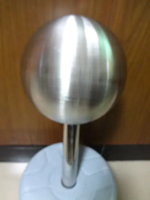 10 inchGarden Stainless Sphere Brushed