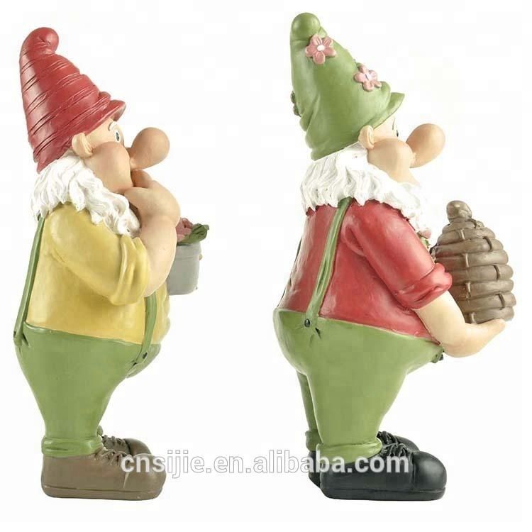 OEM/ODM Custom Polyresin garden gnomes figurines decoration