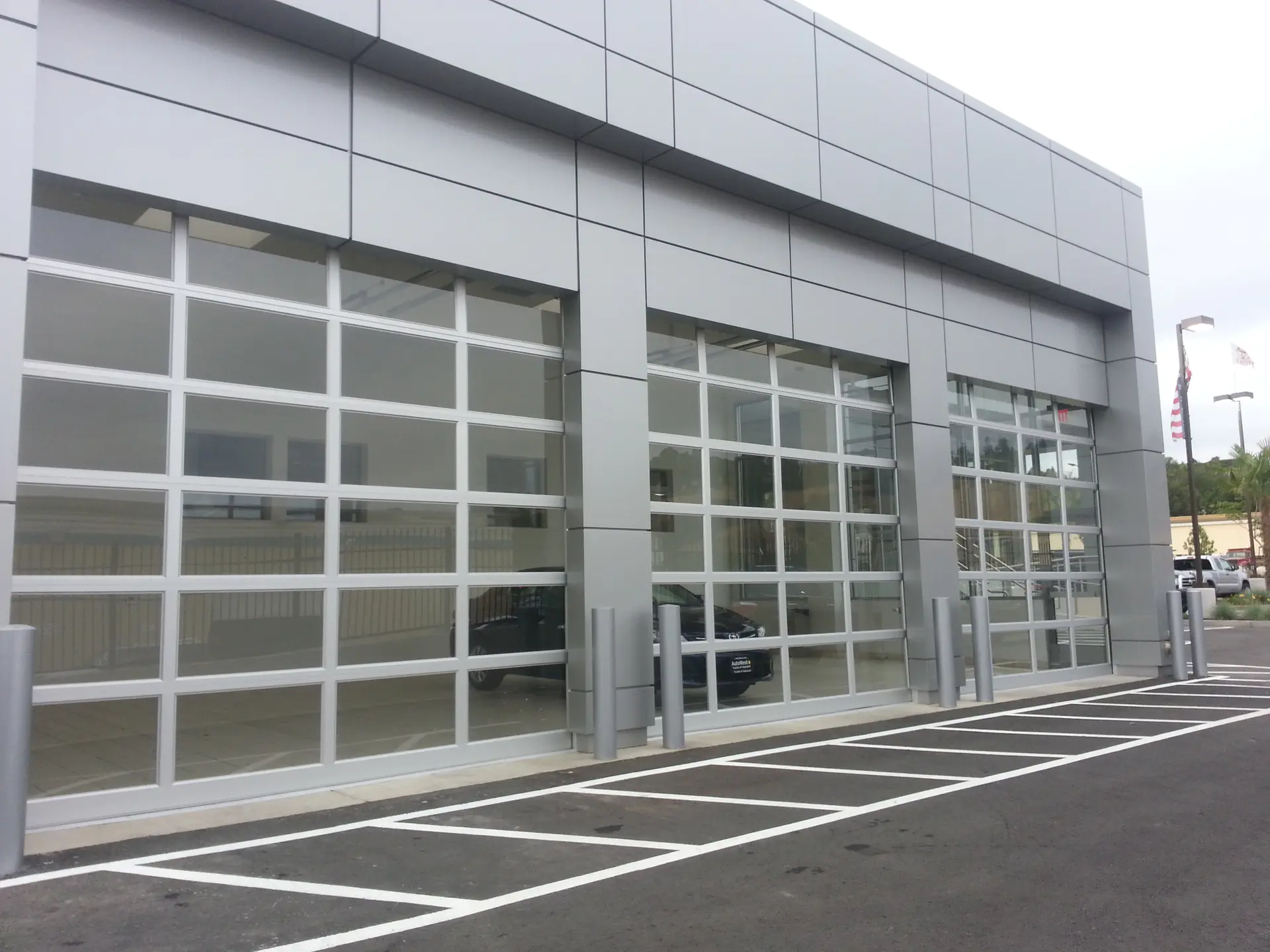 High quality standard customized automatic glass garage door