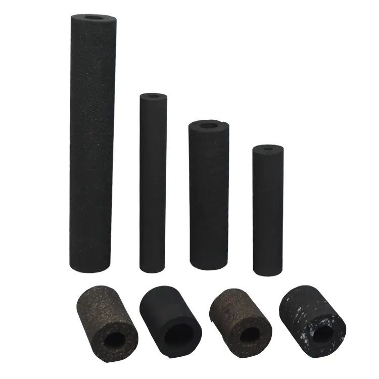 Replaceable round activated carbon filter for drinking water