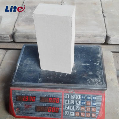 favorable isolated refractory light weight fireproof brick price for furnace lining