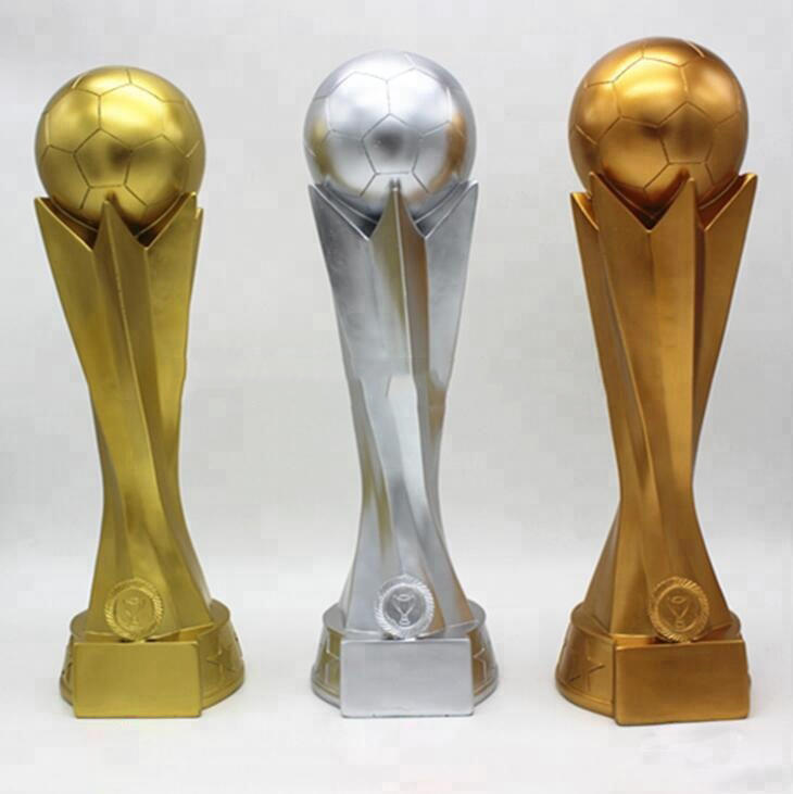 Handmade custom soccer trophy resin football sports trophy