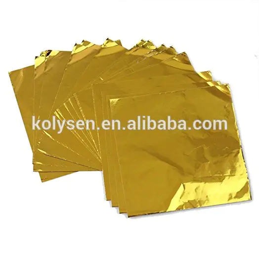 papel de aluminio de color dorado