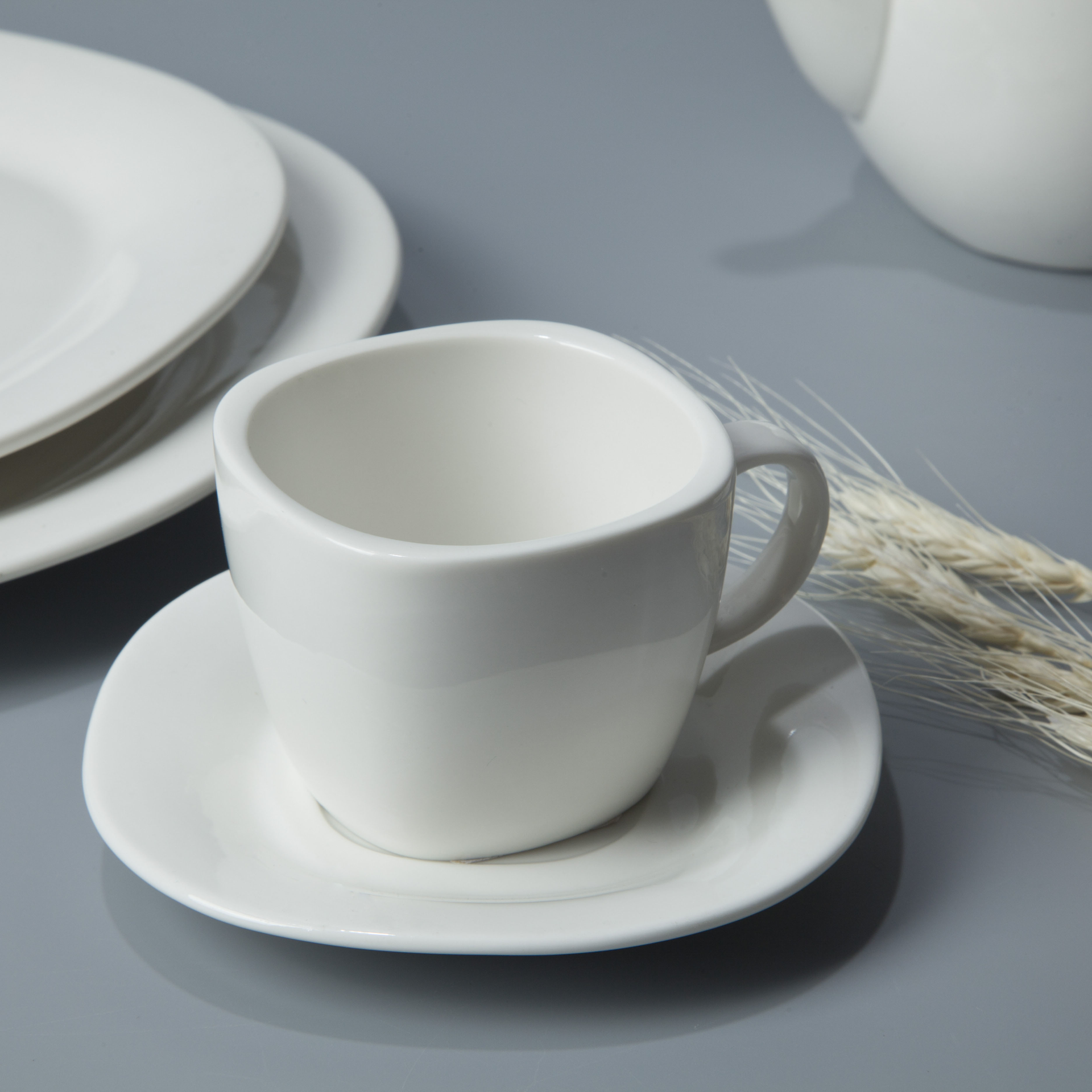 New Product Ideas 2019 Best Selling Products, Luxury RestaurantWedding Table Ware Porcelain Dinnerware/