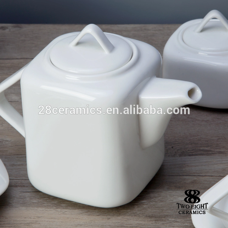 Western Wedding Hotel White Porcelain 2019 Ceramic Breakfast Dinnerware Set, White Plates Sets Dinnerware