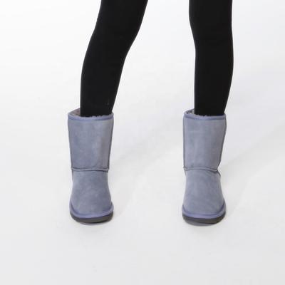 HQB-WC015 OEM customized premium quality winter thermal classic style genuine cow suede boots for women.