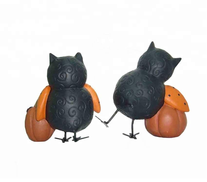 Factory Price Hallowmas Garden Decorative Owl And Pumpkin Resin Statues