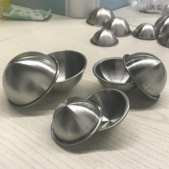 65mm Brushed Surface Stainless Steel Bath Bomb Mold with Edge