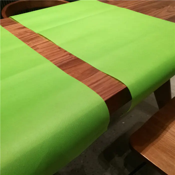 Colorful waterproof oilproof disposable table linens furniture non woven table cloth manufacturer