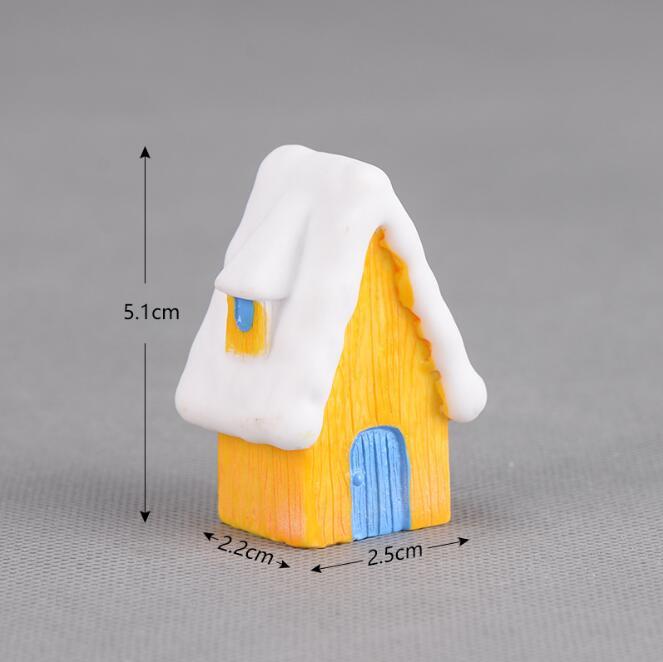 Wholesale Handmade Mini Decorative Christmas Miniature Village Houses