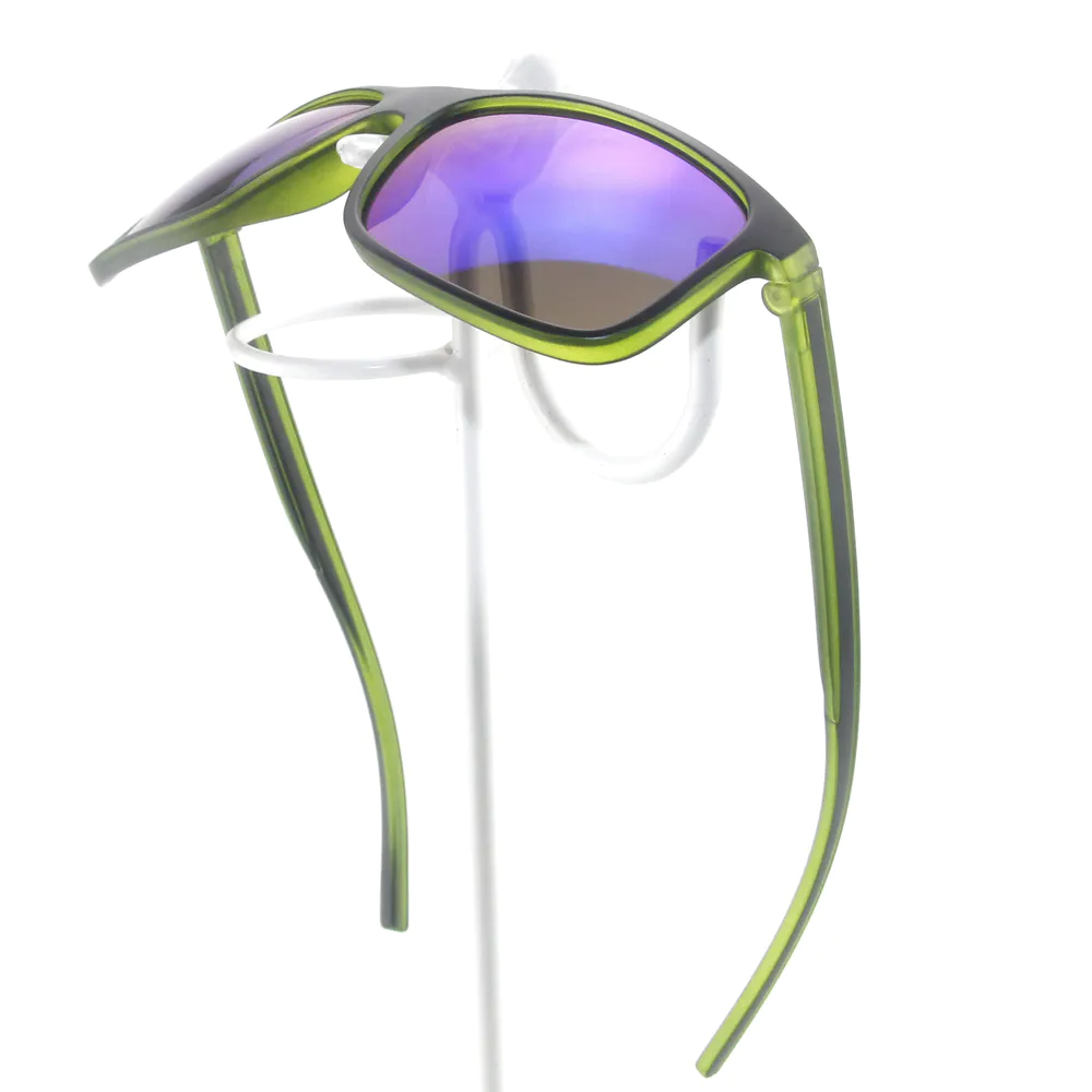 Eugenia 2020 nuevo diseño cuadrado retro transparente multicolor multicolor UV Gafas de sol