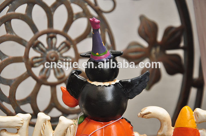 Resin Owl Halloween Decoration Wizard Pumpkin figurine with 