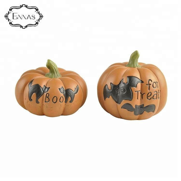 Small Handcraft S/2 Pumpkin with Hat Newest Design Miniature Ornaments