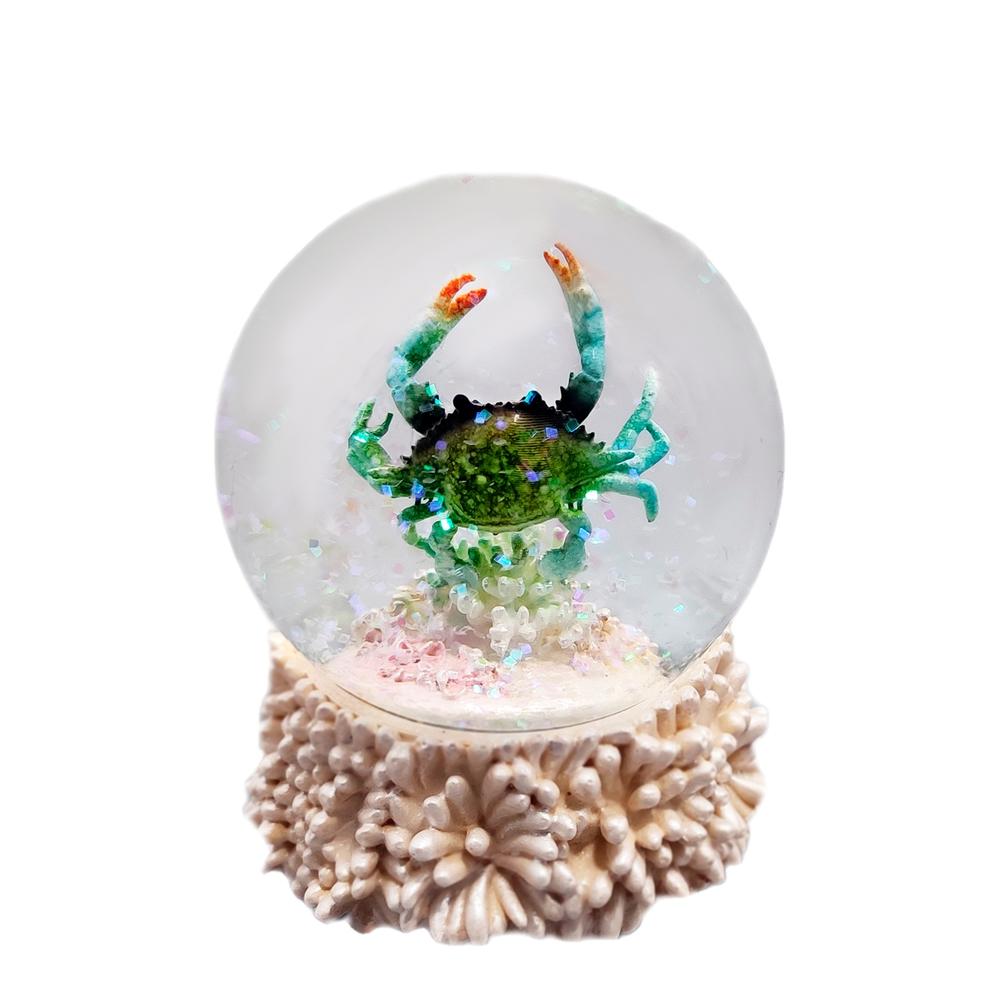 Custom 80 mm Resin Cute Crab Statues inside Snow Globe Theme Sea Animal figurines Type Water Globe