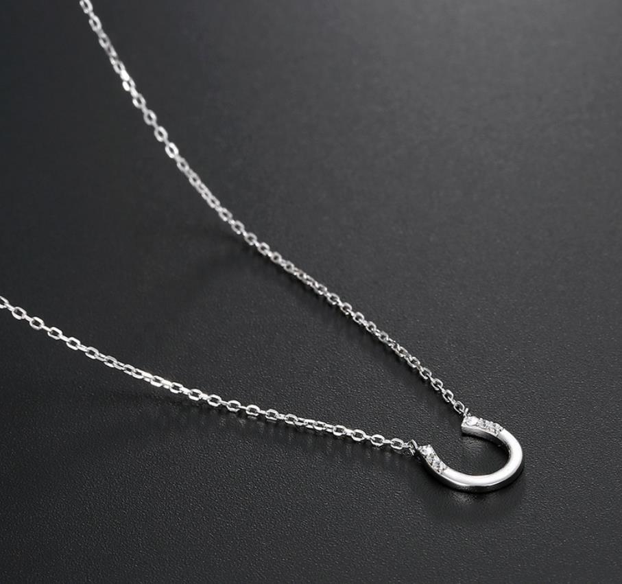 product-Cheap Silver Crystal Stone Horseshoe Necklace U Letter Shape Jewelry-BEYALY-img-3