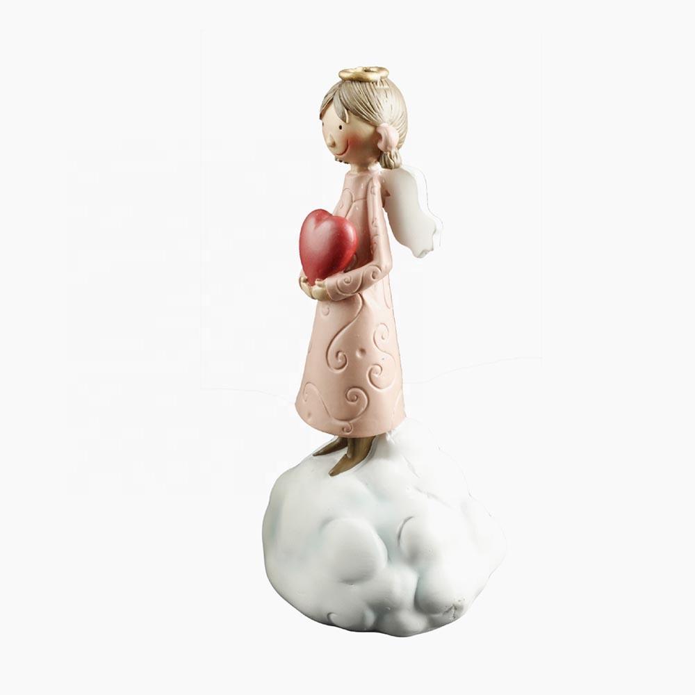 Hot Sale UniqueResin Decorative Holding Heart Little Angel Figurine on the Cloud
