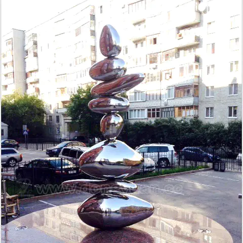 Stainless SteelOval Sphere for Outdoor Decoration