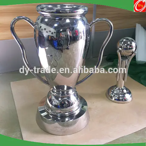 2015 New Customized design stainless steel cup , stainless steel football trophy sculpture