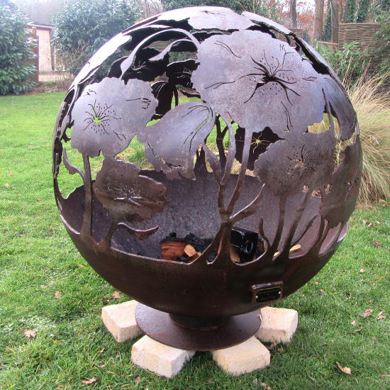 Steel Garden Yard Ornament Spherical Firepits