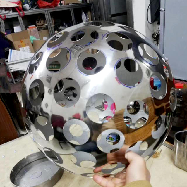 Laser EngravingStainless Steel Hollow Sphere Lamp Design