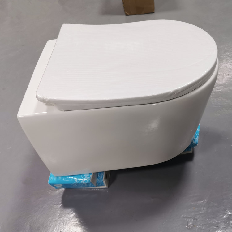 Ceramic p-trap 180mm wall mounted wc suspendu rimless