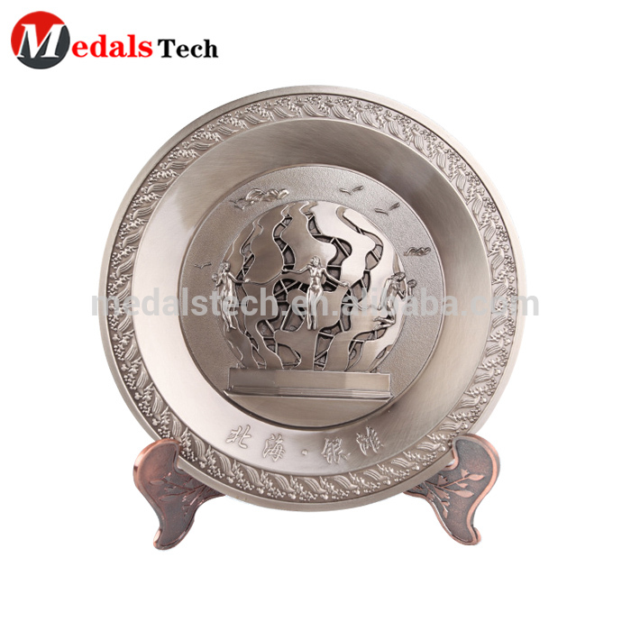 Free design service zinc alloy engraved gold plated blank metal custom logo thin metal plate