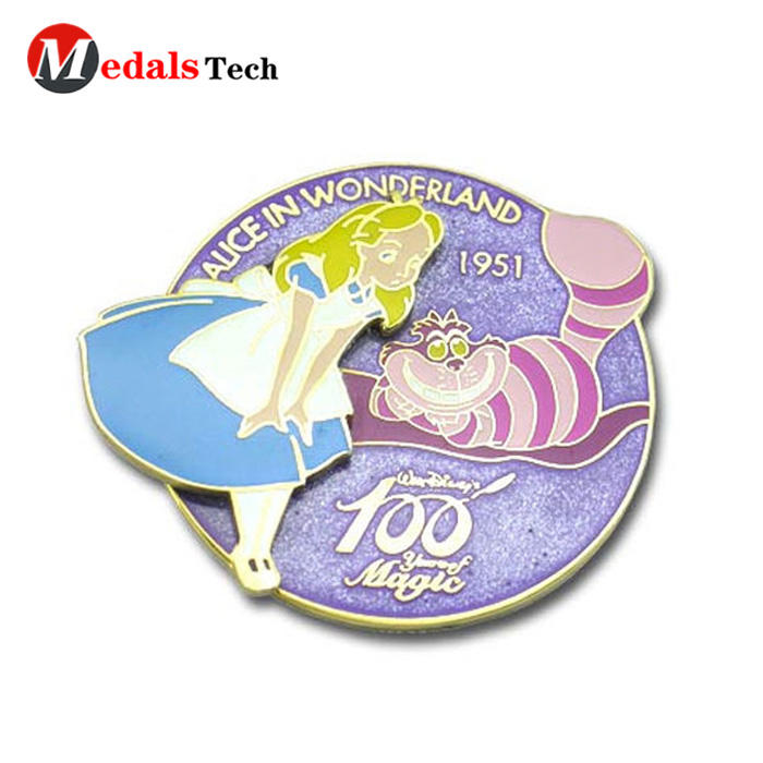 Promotional customenamel flower shaped metallapel pin badge