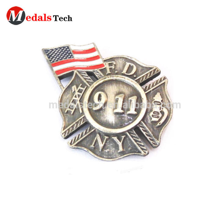 2020 New style manufacturers custom USA country flags metal lapel pin