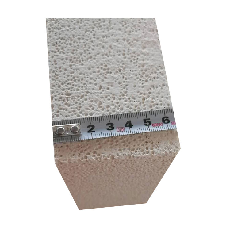 0.6gcm3 0.8 gcm3 density Lightweight refractory mullite insulating bricks in ceramic roller kiln