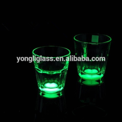 Lead free magic cup , fluorescent cup ,Luminous wine glass ,glass cup with glow in the dark paintglass cup