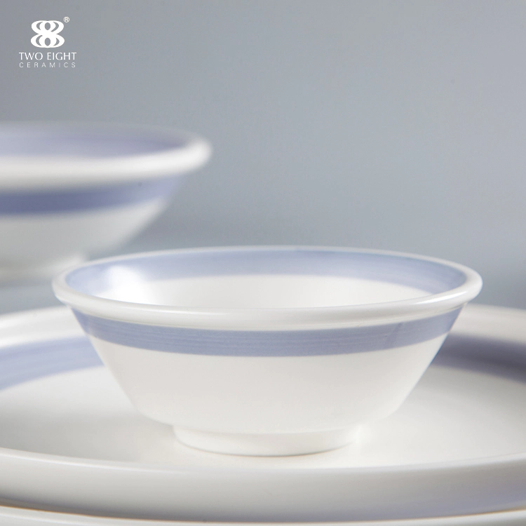 White and blue China porcelain bone china crockery tablewarefor hotel and restaurant