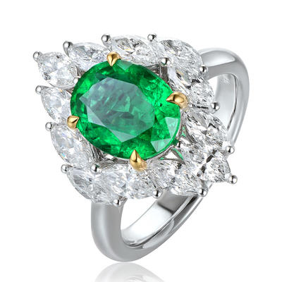 Rhombus Shape Natural Emerald Silver Jewelry White Gold Ring