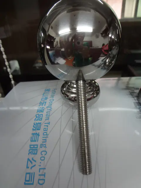 4 inch BALL FOR IRON BED
